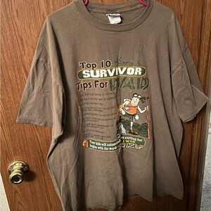 Men’s Vintage Top 10 Survivor Tips For Dad T-Shirt Size XL